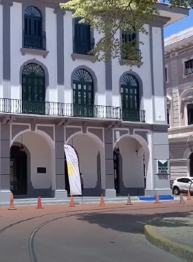 Dedicado a conservar, investigar y difundir los testimonios de la historia del Canal de Panamá
Costo adicional
MUSEO DEL CANAL