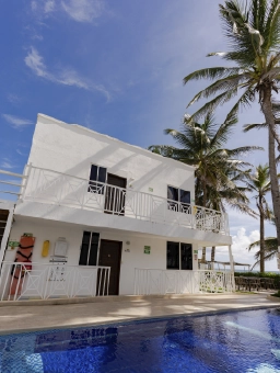 on-vacation-colombia-destination-san-andres-hotel-san-luis