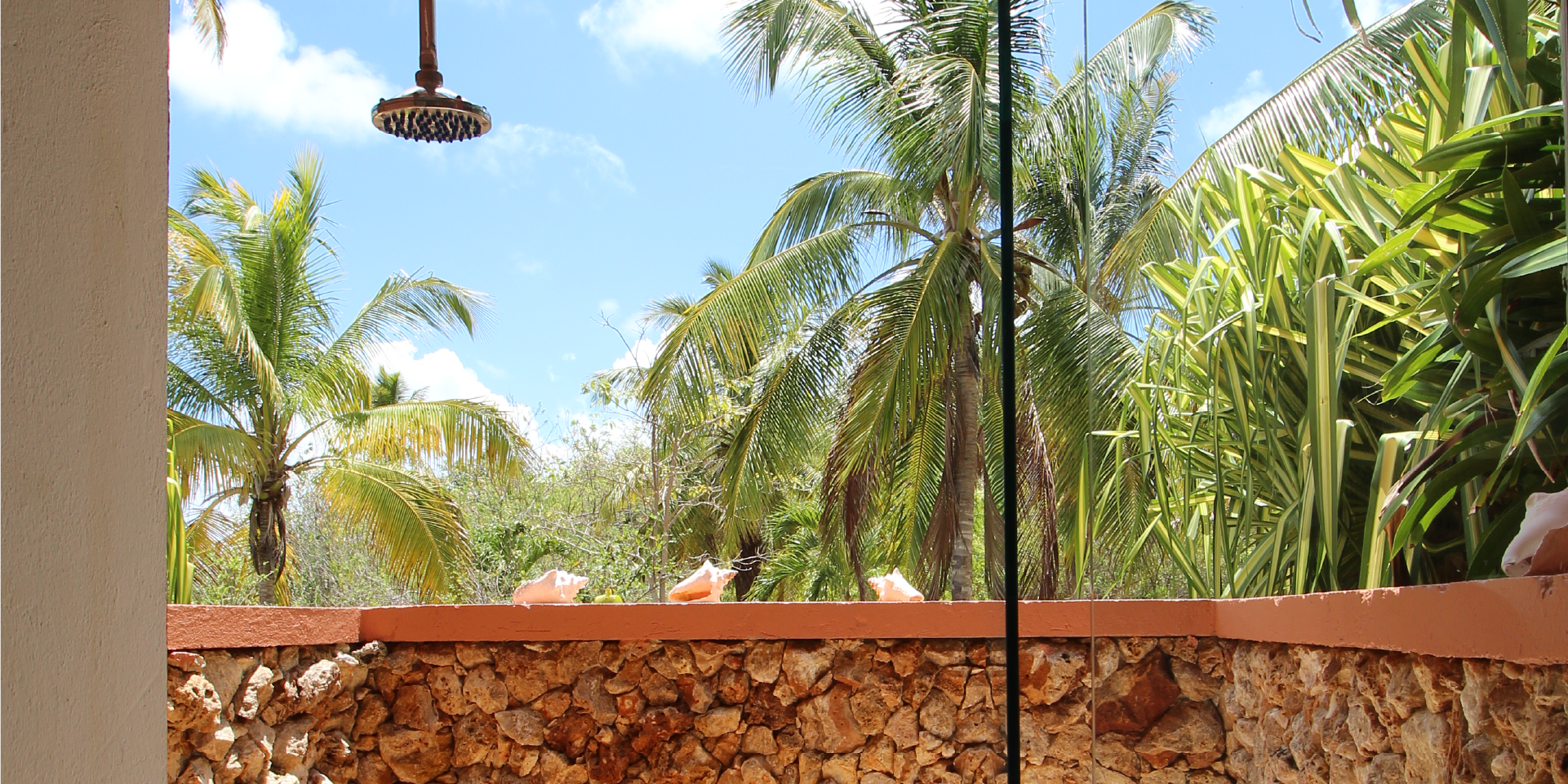 on-vacation-colombia-destino-san-andres-hotel-acantilado-habitacion-acantilado-cuadruple-1920x960 40